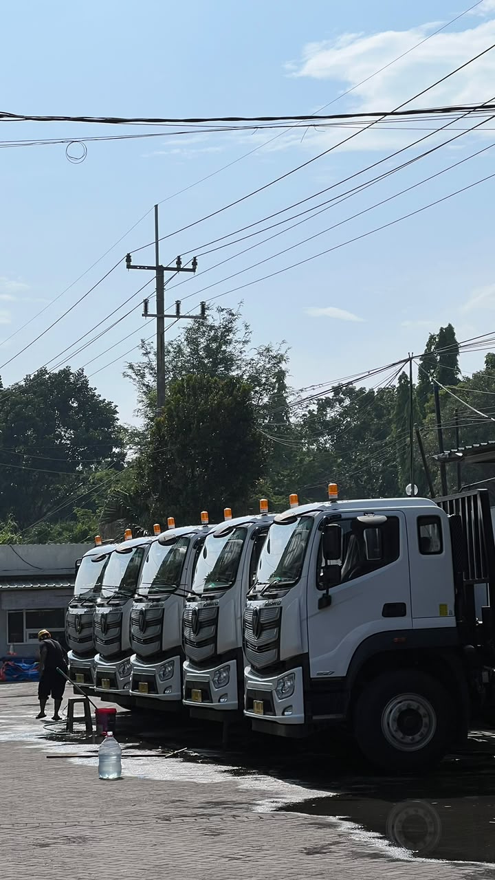 Armada siap beraksi! 🚛🔥
