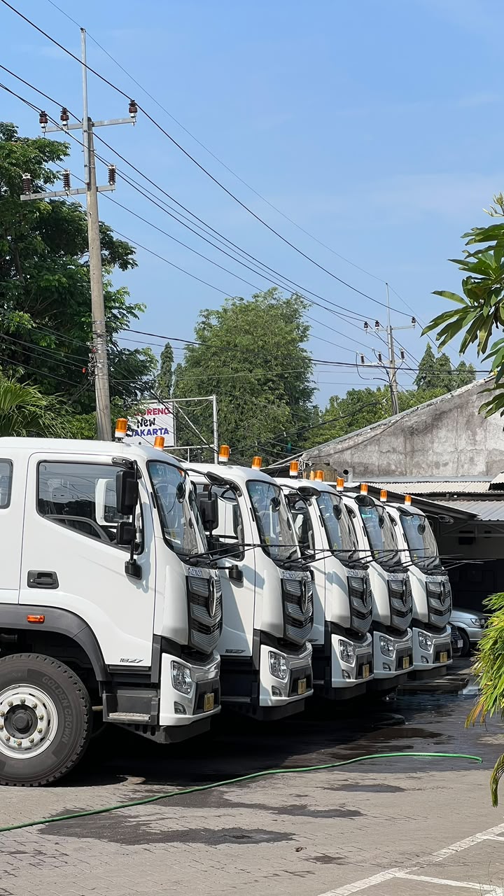 Armada bersih, nyaman, dan siap jalan. 🚛✨