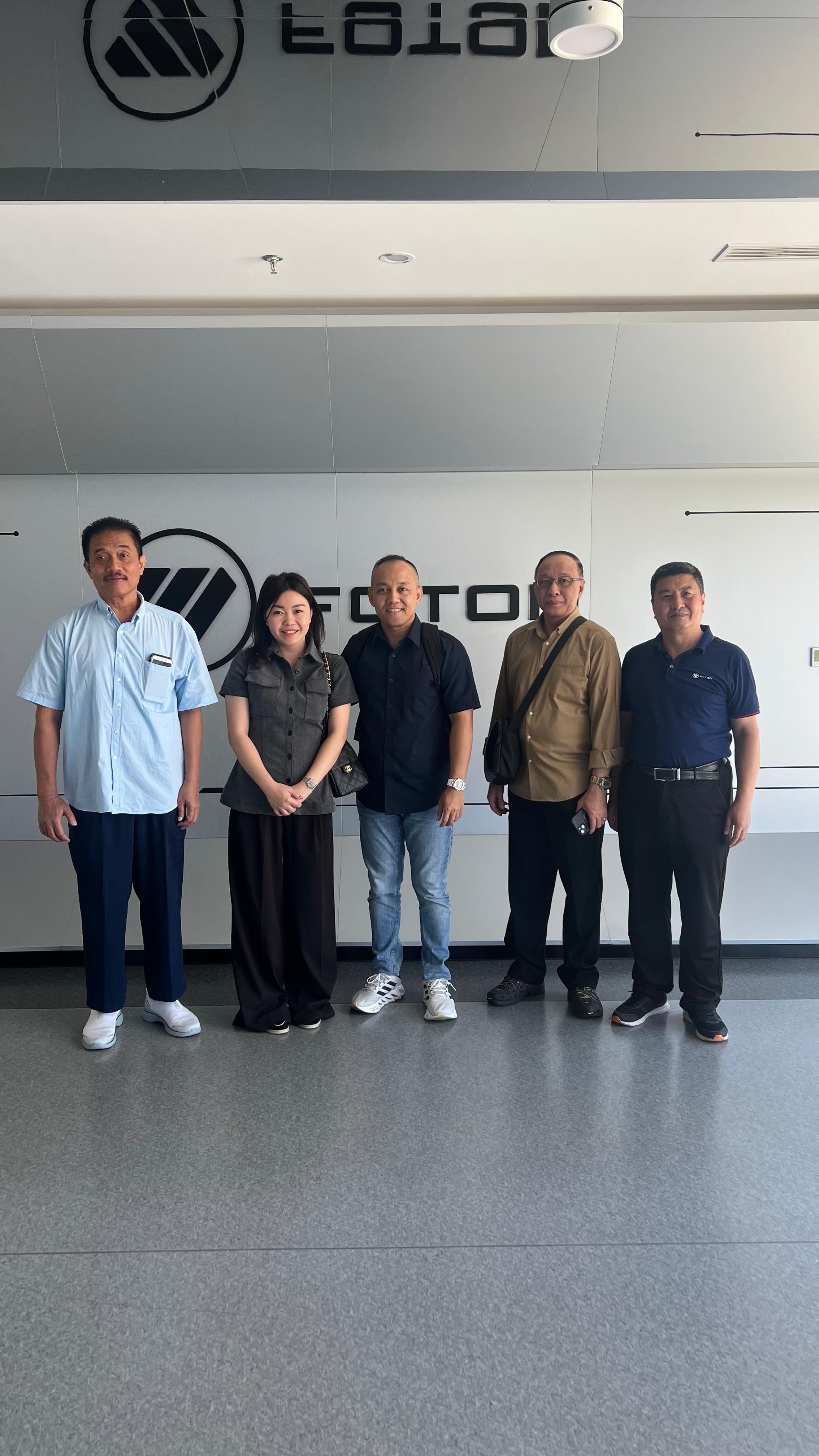 Kunjungan Direktur PT Lancar Jaya Perkasa ke Foton Beijing, Tiongkok